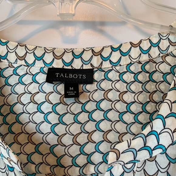 Talbots Popover silky top. - Picture 2 of 6